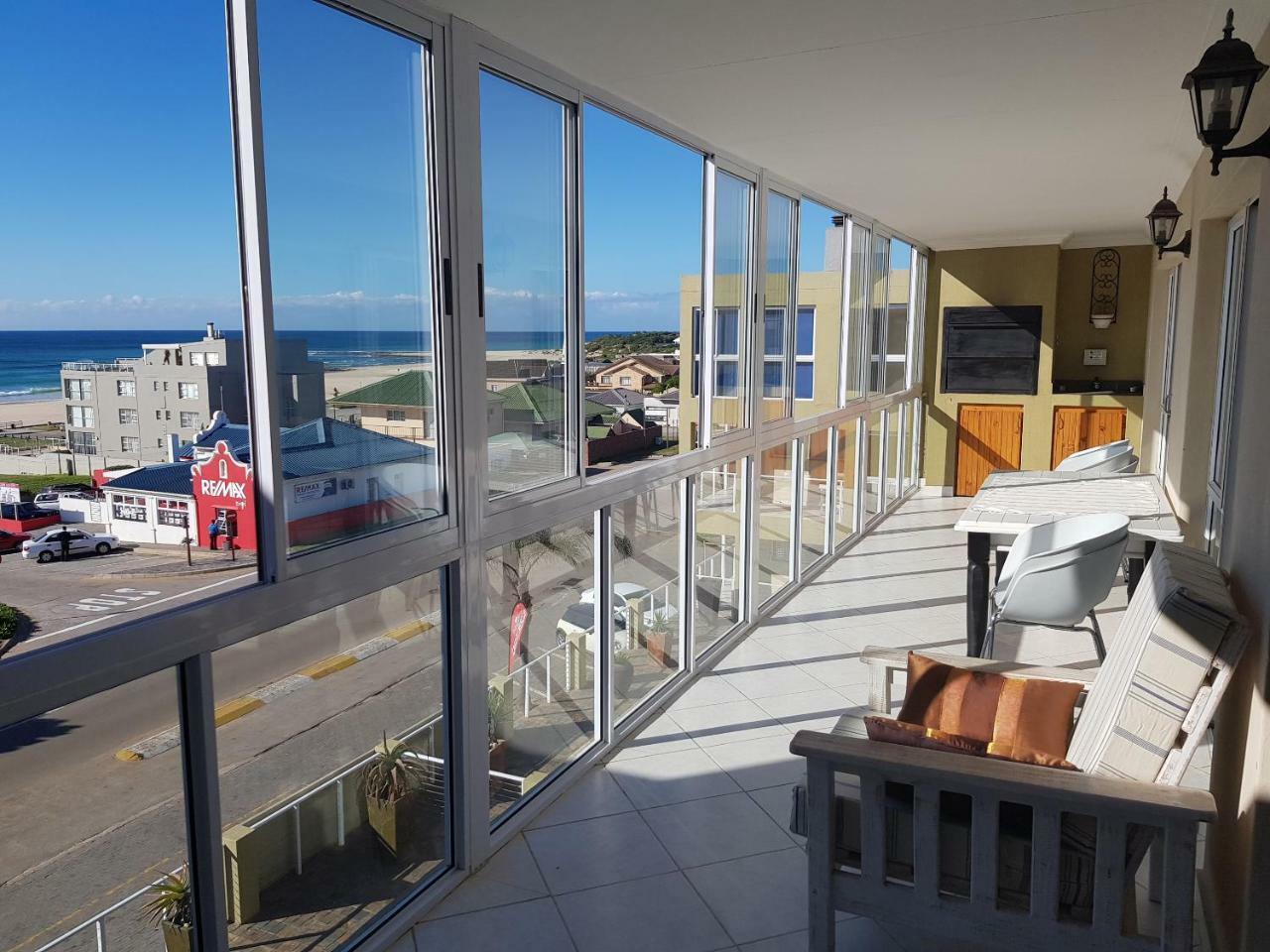 Main Penthouse *